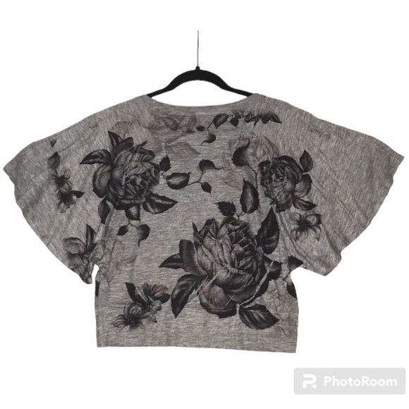 XXI Vintage Cropped Blouse Butterfly Sleeves Black Floral on Heathered Gray Med - Picture 2 of 7